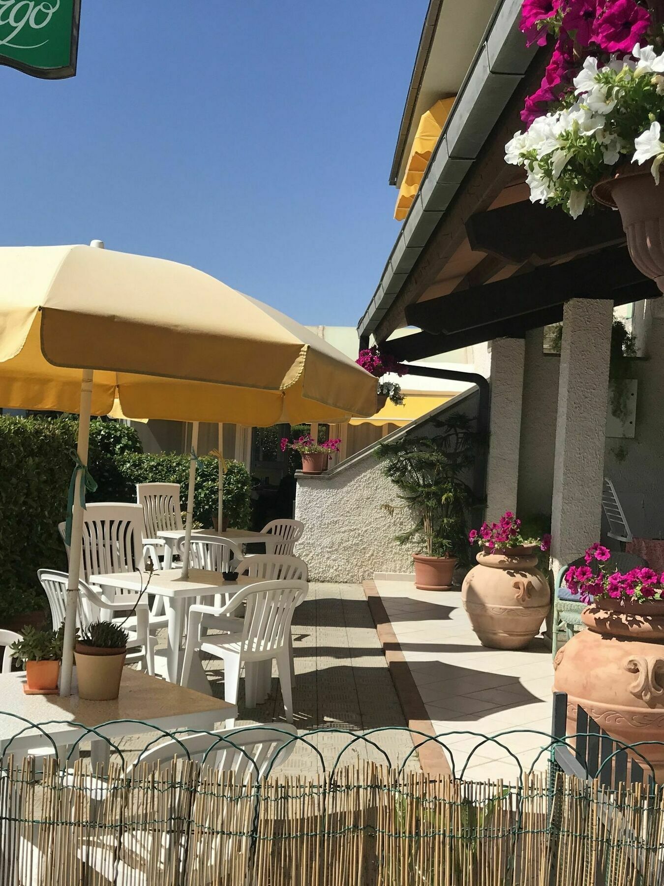 Albergo Rispescia Exterior foto